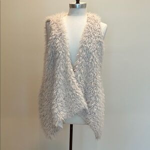 Vintage Women's Fuzzy Cream Vest